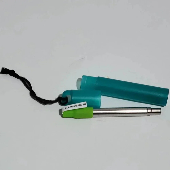 Collapsible Metal Straw with Case & Cleaning Brush NEW - Picture 1 of 2